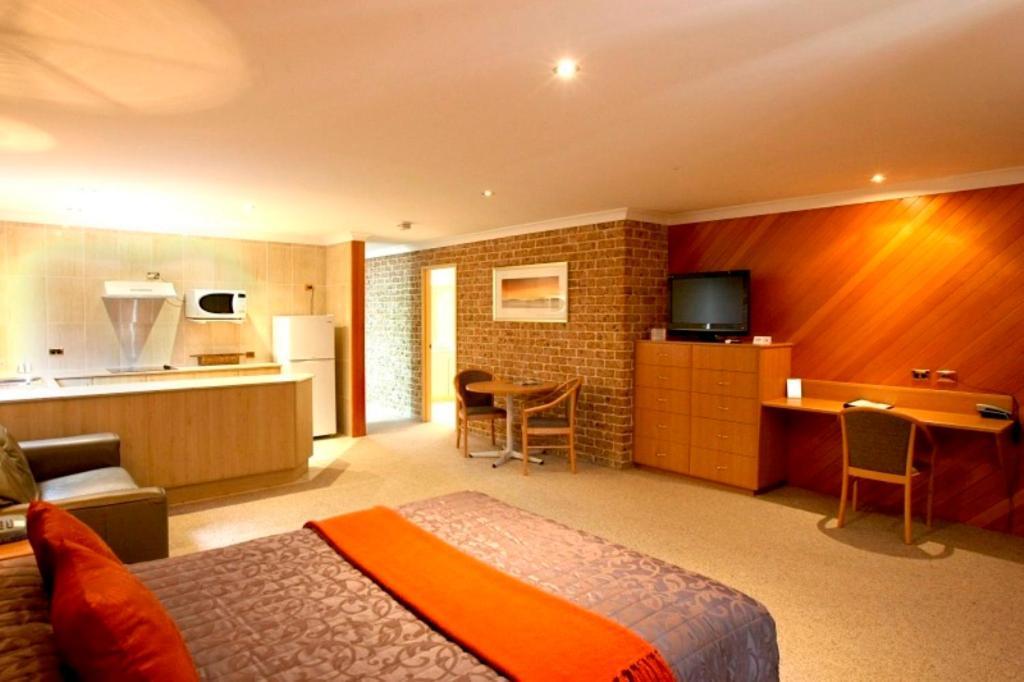 The Hermitage Motel - Campbelltown Exteriör bild